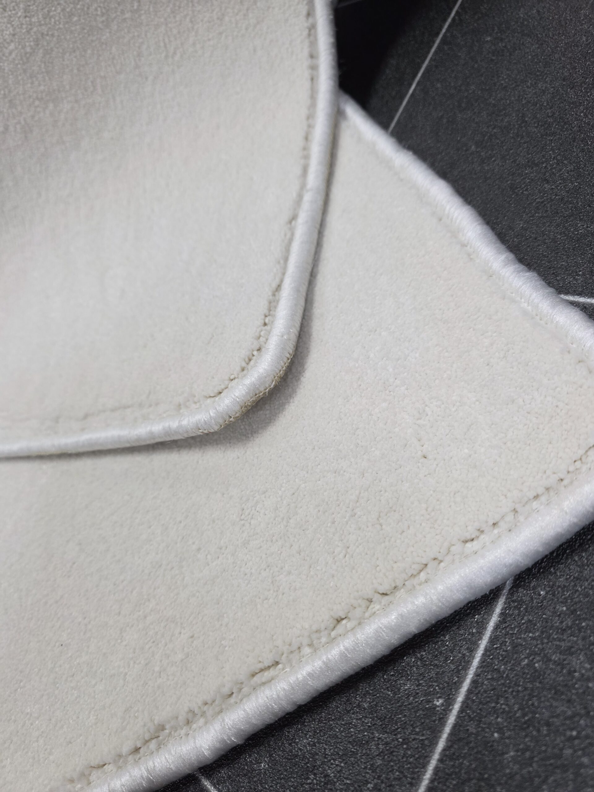 Turn Your Offcuts into Treasures! Custom Rugs & Runners Made In-House